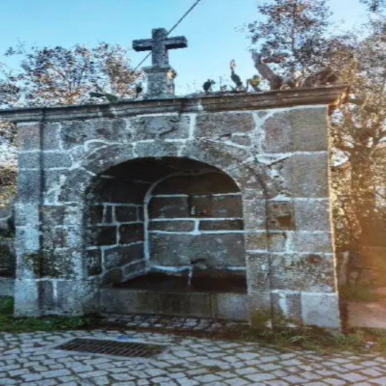 Fonte em Folgosa